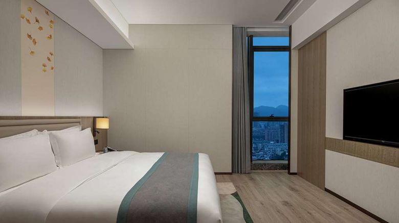 <b>Microtel by Wyndham Changsha West Room</b>. Images powered by <a href="https://iceportal.shijigroup.com/" title="IcePortal" target="_blank">IcePortal</a>.
