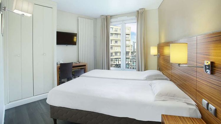 Hotel Gabriel Issy - Porte de Versailles Room