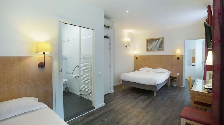Hotel Gabriel Issy - Porte de Versailles Room