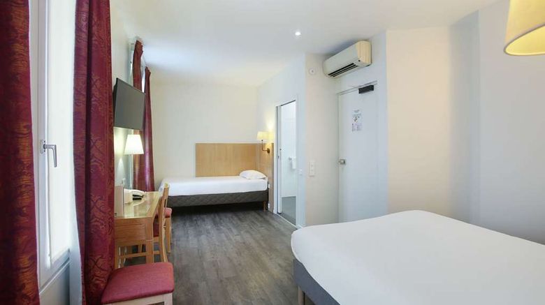 <b>Hotel Gabriel Issy - Porte de Versailles Room</b>. Images powered by <a href="https://iceportal.shijigroup.com/" title="IcePortal" target="_blank">IcePortal</a>.