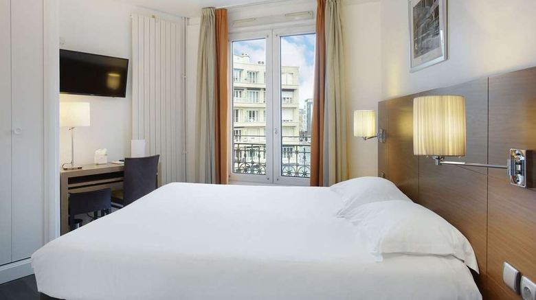 <b>Hotel Gabriel Issy - Porte de Versailles Room</b>. Images powered by <a href="https://iceportal.shijigroup.com/" title="IcePortal" target="_blank">IcePortal</a>.