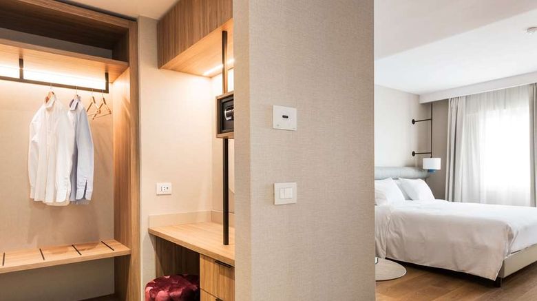 <b>Ambasciatori Hotel Venice Mestre Room</b>. Images powered by <a href="https://iceportal.shijigroup.com/" title="IcePortal" target="_blank">IcePortal</a>.