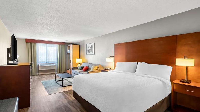 <b>Best Western Fremont Angola Room</b>. Images powered by <a href="https://iceportal.shijigroup.com/" title="IcePortal" target="_blank">IcePortal</a>.