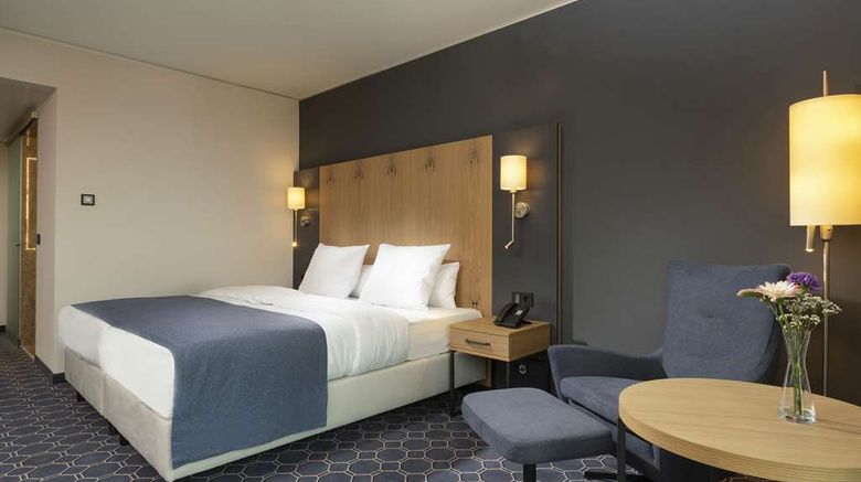 <b>Maritim Hotel Ingolstadt Room</b>. Images powered by <a href="https://iceportal.shijigroup.com/" title="IcePortal" target="_blank">IcePortal</a>.