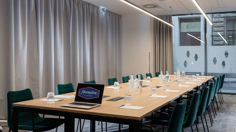 <b>Hampton by Hilton Budapest City Centre Meeting</b>. Images powered by <a href="https://iceportal.shijigroup.com/" title="IcePortal" target="_blank">IcePortal</a>.