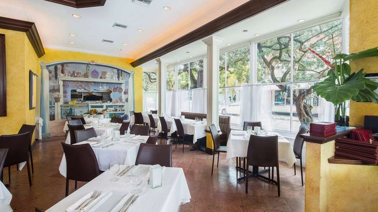 <b>Marquesa Hotel Restaurant</b>. Images powered by <a href="https://iceportal.shijigroup.com/" title="IcePortal" target="_blank">IcePortal</a>.