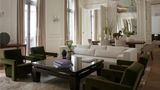 <b>Maison Delano Room</b>. Images powered by <a href="https://iceportal.shijigroup.com/" title="IcePortal" target="_blank">IcePortal</a>.