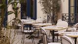 <b>Maison Delano Restaurant</b>. Images powered by <a href="https://iceportal.shijigroup.com/" title="IcePortal" target="_blank">IcePortal</a>.