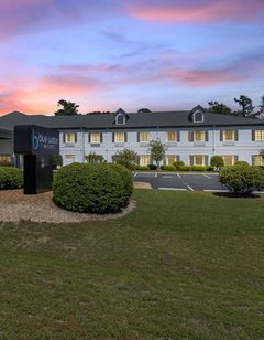 Blue Water Inn & Stes, BW Signature Coll