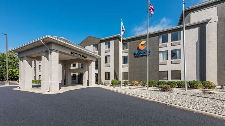Comfort Inn & Suites Exterior