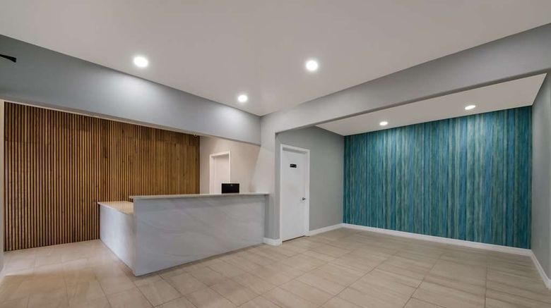<b>Rodeway Inn & Suites Lobby</b>. Images powered by <a href="https://iceportal.shijigroup.com/" title="IcePortal" target="_blank">IcePortal</a>.