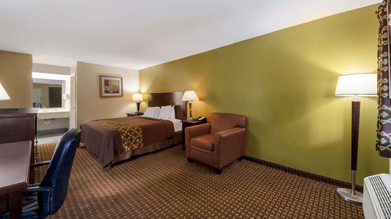 <b>Rodeway Inn & Suites Room</b>. Images powered by <a href="https://iceportal.shijigroup.com/" title="IcePortal" target="_blank">IcePortal</a>.