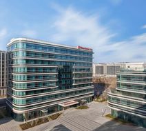 Hilton Garden Inn Daxing Intl Airport Exterior