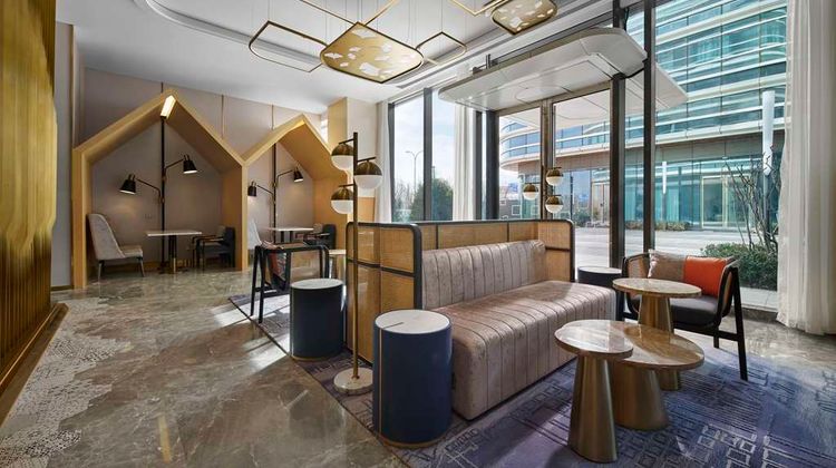 Hilton Garden Inn Daxing Intl Airport Lobby
