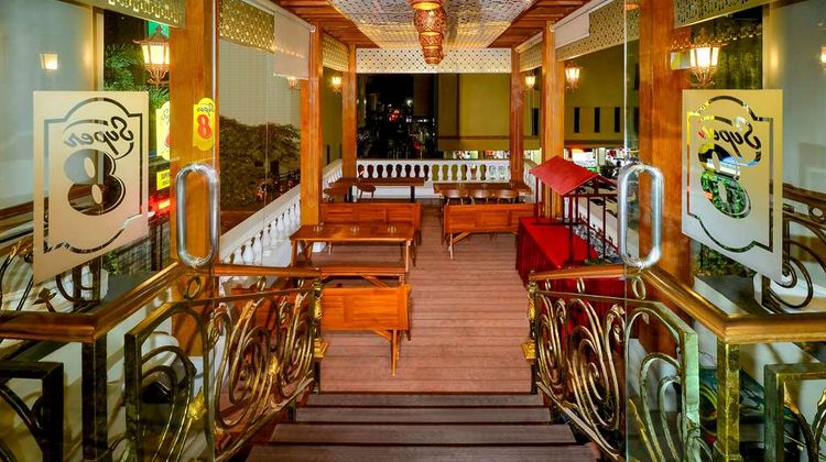 Super 8 by Wyndham Solo Indonesia Restaurant