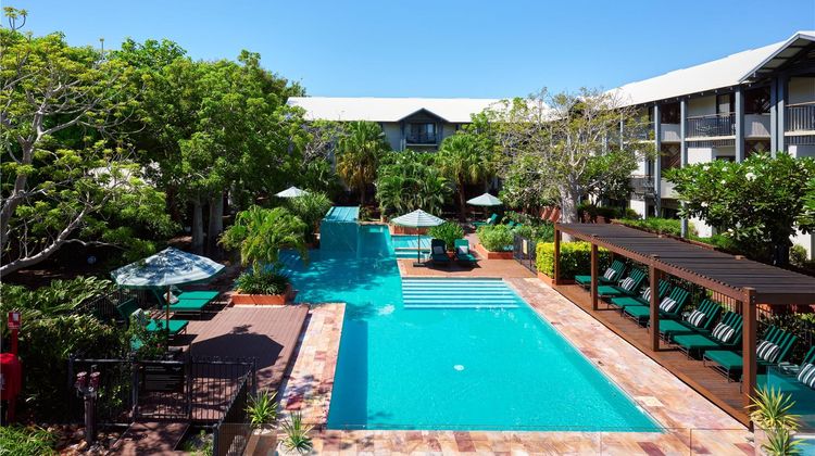 Pinctada Hotel Pool