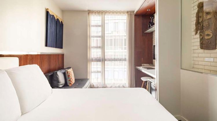Hotel Balmes Room