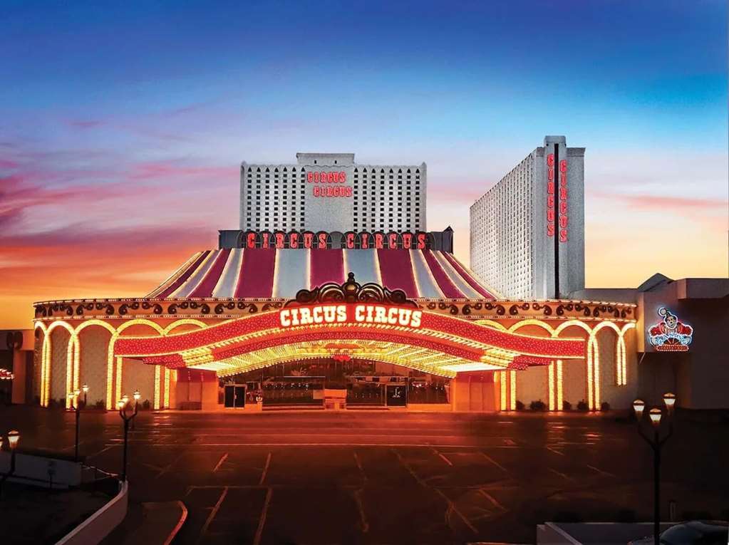 Circus Circus Hotel & Casino- Las Vegas, NV Hotels- First