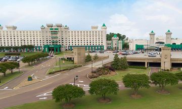 WaterView Casino & Hotel, Trademark Coll