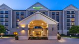 Wyndham Garden Kansas City Airport Exterior