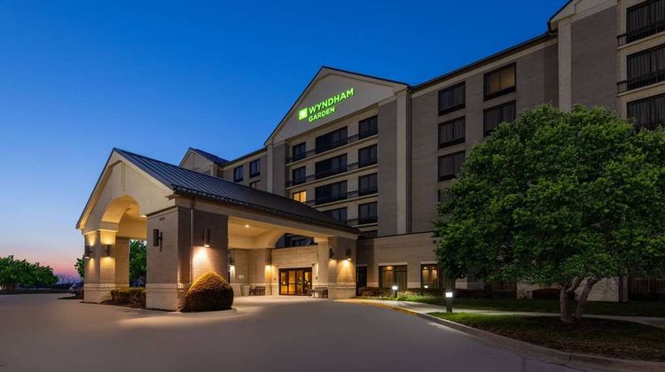 Wyndham Garden Kansas City Airport Exterior