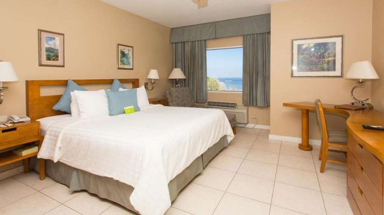 Cara Hotels Pap Trinidad Room
