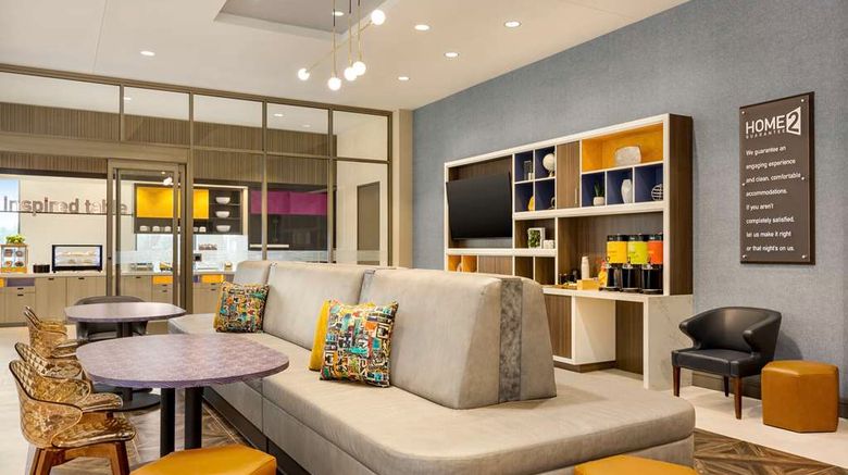 <b>Home2 Suites by Hilton West End Avenue Restaurant</b>. Images powered by <a href="https://iceportal.shijigroup.com/" title="IcePortal" target="_blank">IcePortal</a>.