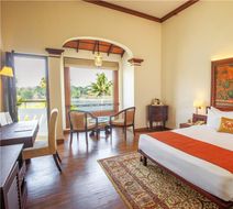 The Leela Ashtamudi, A Raviz Hotel Room