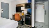 <b>Comfort Inn Kansas City Midtown Room</b>. Images powered by <a href="https://iceportal.shijigroup.com/" title="IcePortal" target="_blank">IcePortal</a>.