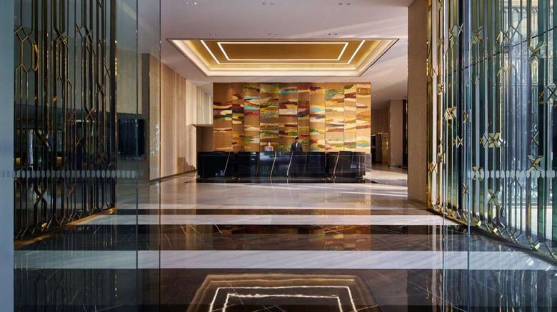<b>Chatrium Grand Bangkok Lobby</b>. Images powered by <a href="https://iceportal.shijigroup.com/" title="IcePortal" target="_blank">IcePortal</a>.
