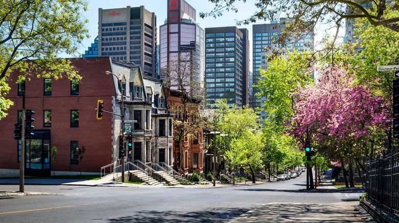 Sens Hotel Montreal Exterior. Images powered by <a href="https://iceportal.shijigroup.com" target="_blank" rel="noopener">Ice Portal</a>.