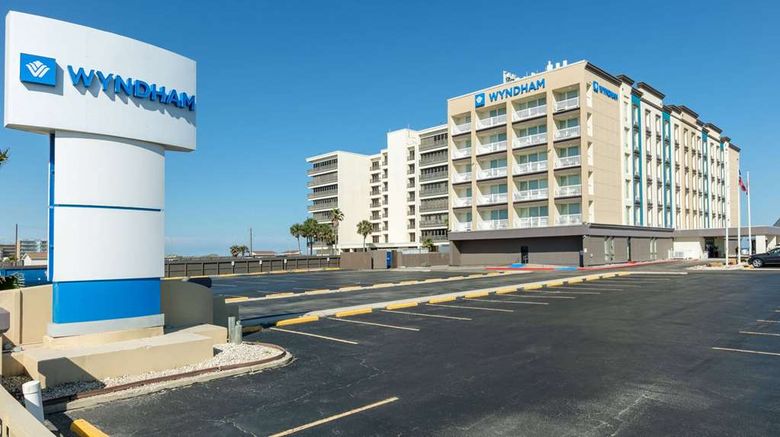 <b>Wyndham Corpus Christi Resort Exterior</b>. Images powered by <a href="https://iceportal.shijigroup.com/" title="IcePortal" target="_blank">IcePortal</a>.