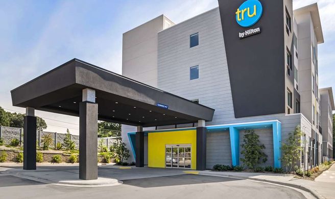 Tru by Hilton Gastonia Exterior