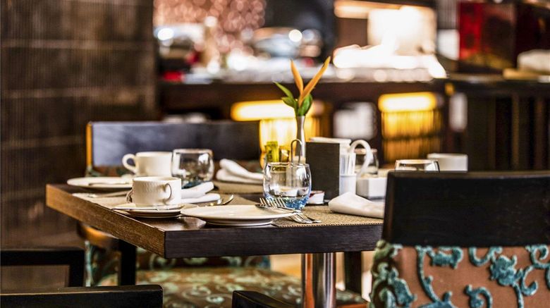 <b>Moevenpick Hotel Ikoyi Lagos Restaurant</b>. Images powered by <a href="https://iceportal.shijigroup.com/" title="IcePortal" target="_blank">IcePortal</a>.
