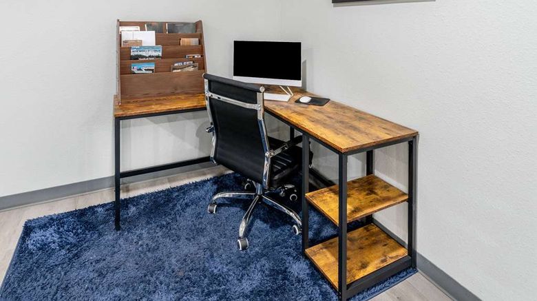 <b>Baymont by Wyndham Carlsbad Other</b>. Images powered by <a href="https://iceportal.shijigroup.com/" title="IcePortal" target="_blank">IcePortal</a>.