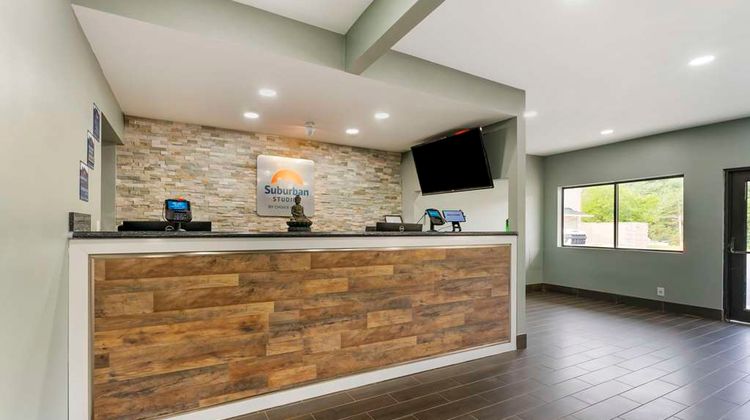 Suburban Studios LaVale - Cumberland Lobby