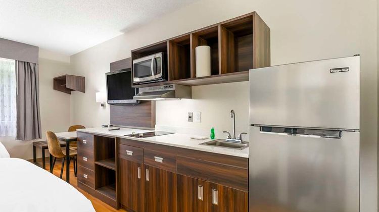 Suburban Studios LaVale - Cumberland Room