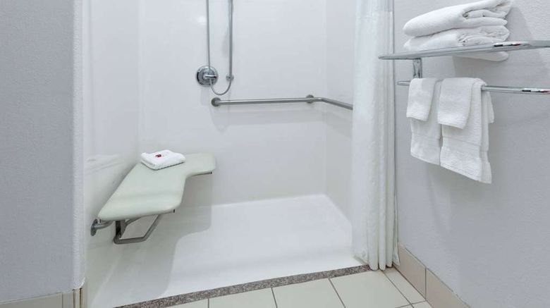 <b>Baymont Inn & Suites Glen Rose Room</b>. Images powered by <a href="https://iceportal.shijigroup.com/" title="IcePortal" target="_blank">IcePortal</a>.
