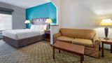 Baymont Inn & Suites Glen Rose Suite