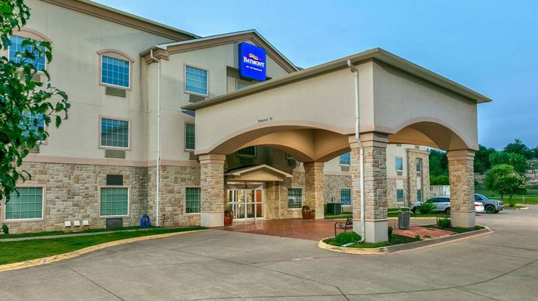 <b>Baymont Inn & Suites Glen Rose Exterior</b>. Images powered by <a href="https://iceportal.shijigroup.com/" title="IcePortal" target="_blank">IcePortal</a>.