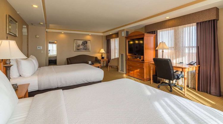 Ambassador Hotel, Trademark Collection Room