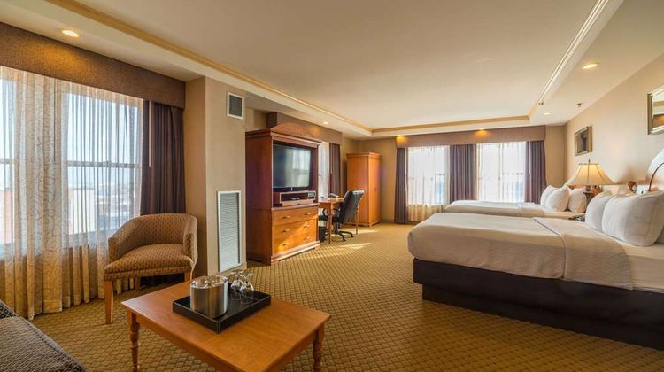 Ambassador Hotel, Trademark Collection Room