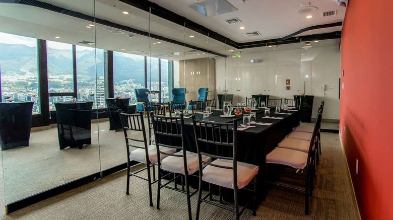 <b>Hampton by Hilton Quito La Carolina Park Meeting</b>. Images powered by <a href="https://iceportal.shijigroup.com/" title="IcePortal" target="_blank">IcePortal</a>.