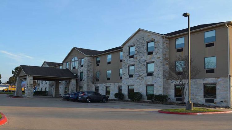 Wingate by Wyndham College Station Exterior
