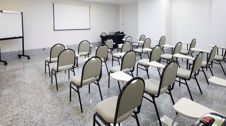Tulip Inn Vila Velha Meeting
