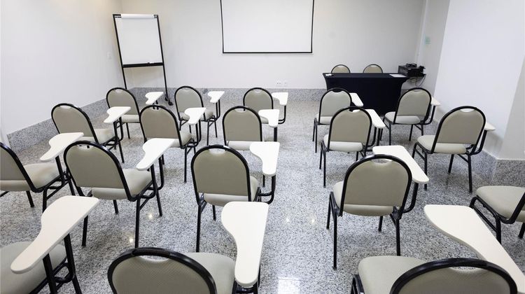 Tulip Inn Vila Velha Meeting