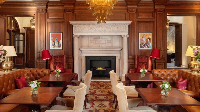 <b>Raffles London at The OWO Restaurant</b>. Images powered by <a href="https://iceportal.shijigroup.com/" title="IcePortal" target="_blank">IcePortal</a>.