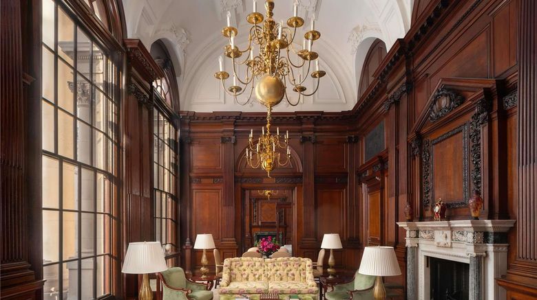 <b>Raffles London at The OWO Room</b>. Images powered by <a href="https://iceportal.shijigroup.com/" title="IcePortal" target="_blank">IcePortal</a>.