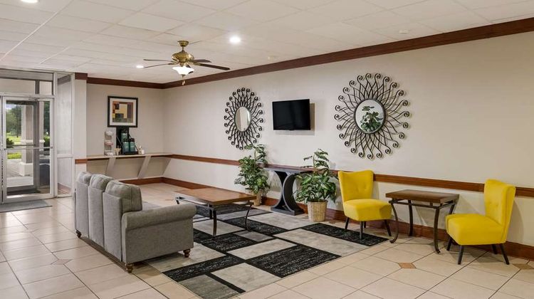 Quality Inn Lobby