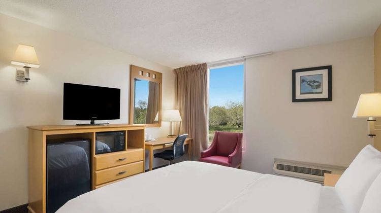 Quality Inn Room